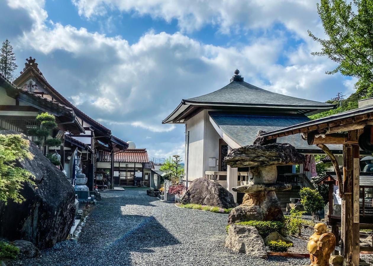 宿坊-地蔵院 Kurayoshi Extérieur photo